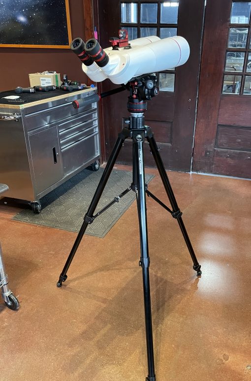 Manfrotto 475B Heavy-Duty Tripod - Image 3